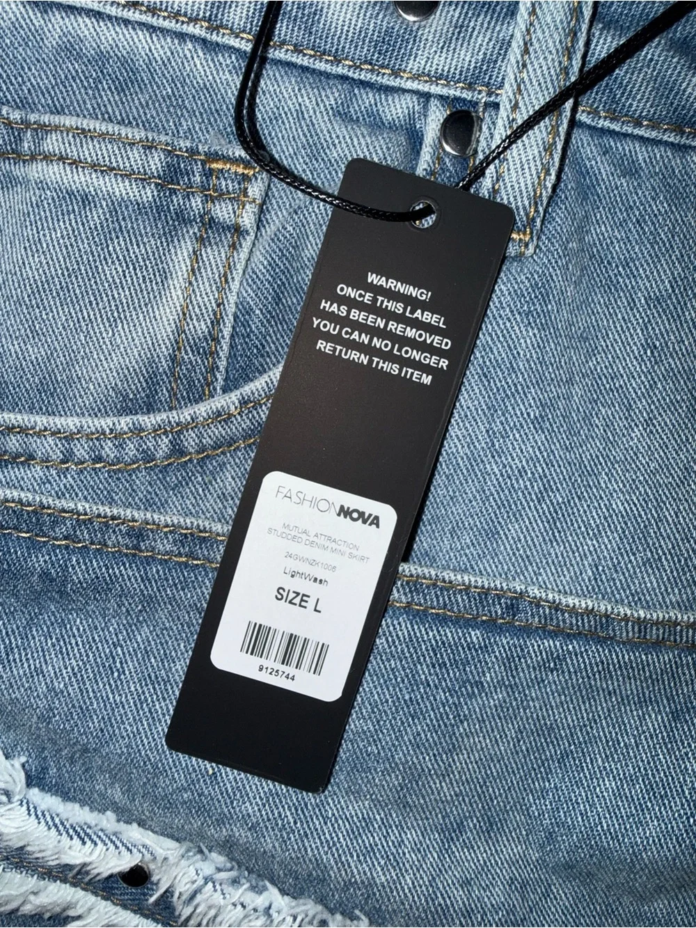 Fashion nova denim skirt NWT - Picture 4 of 6